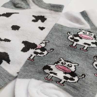 جوراب بچگانه مدل گاو کوچولو کد j72