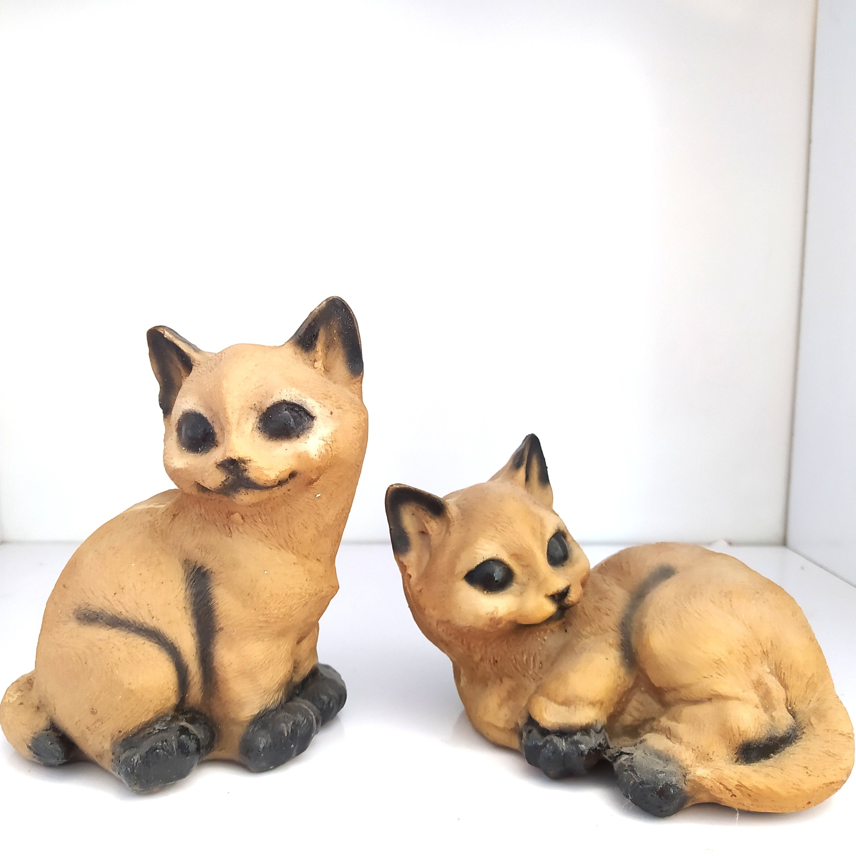 مجسمه دکوری طرح گربه های جفتی