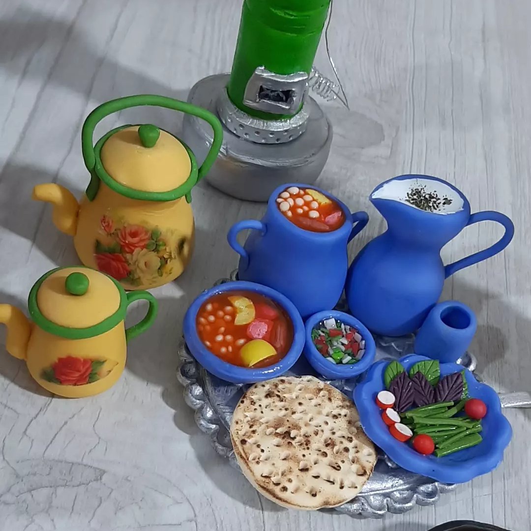 چراغ به همراه سینی دیزی وکتری قوری مینیاتوری  