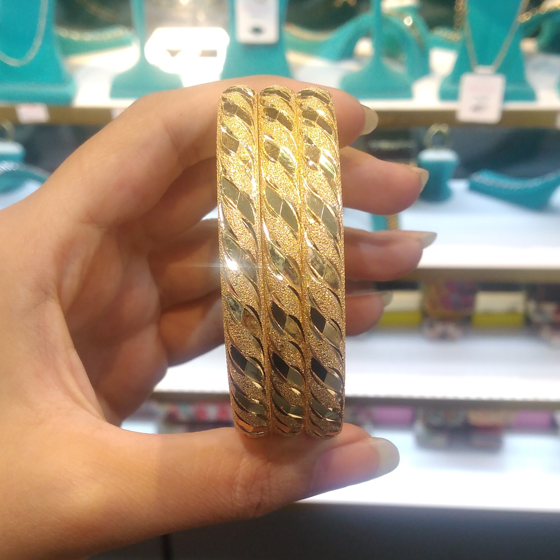 النگو طلاروس مدل 4