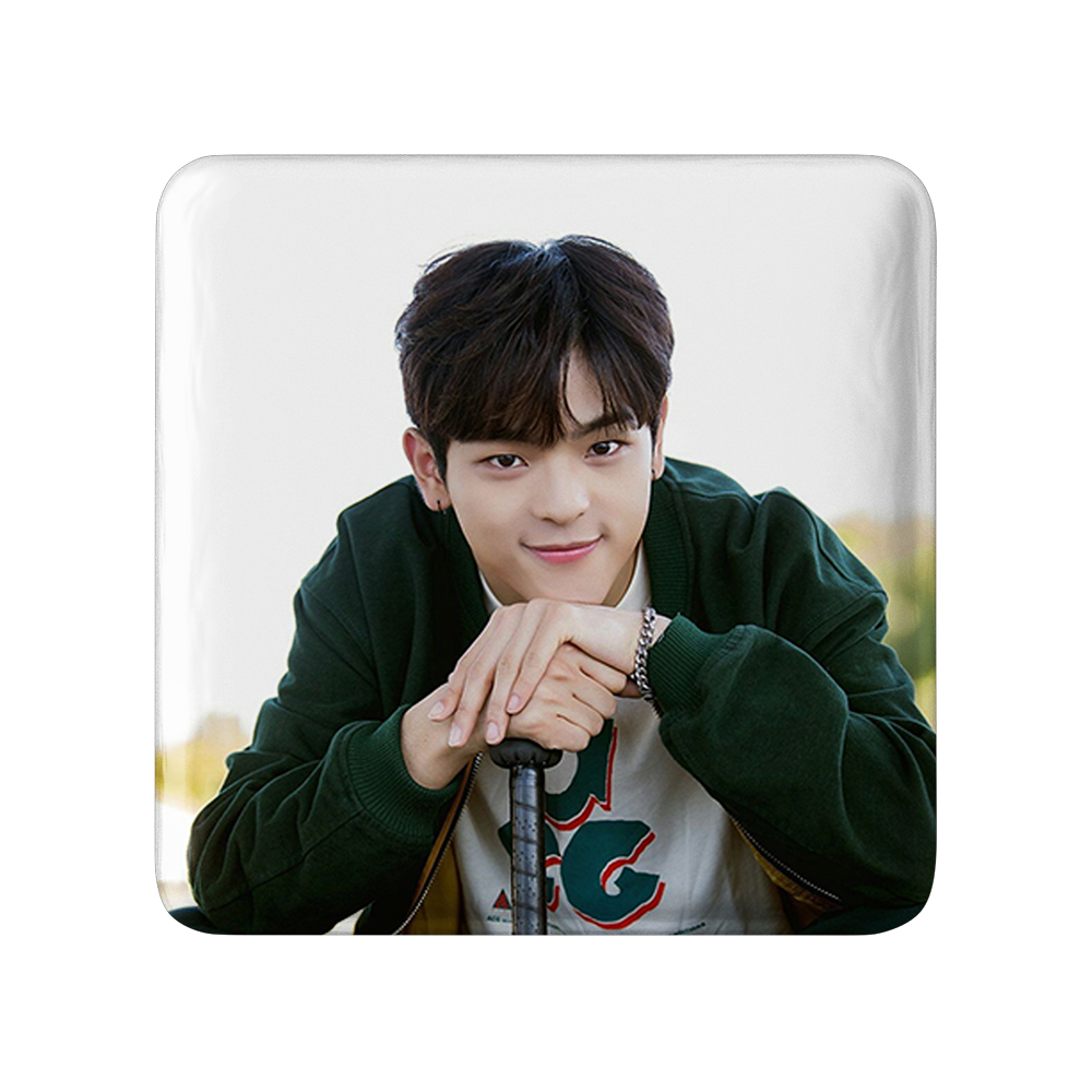 پیکسل خندالو مدل ووجین گروه استری کیدز Stray Kids کد 11855