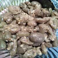 زیتون پرورده محصول خوشمزه طارم 