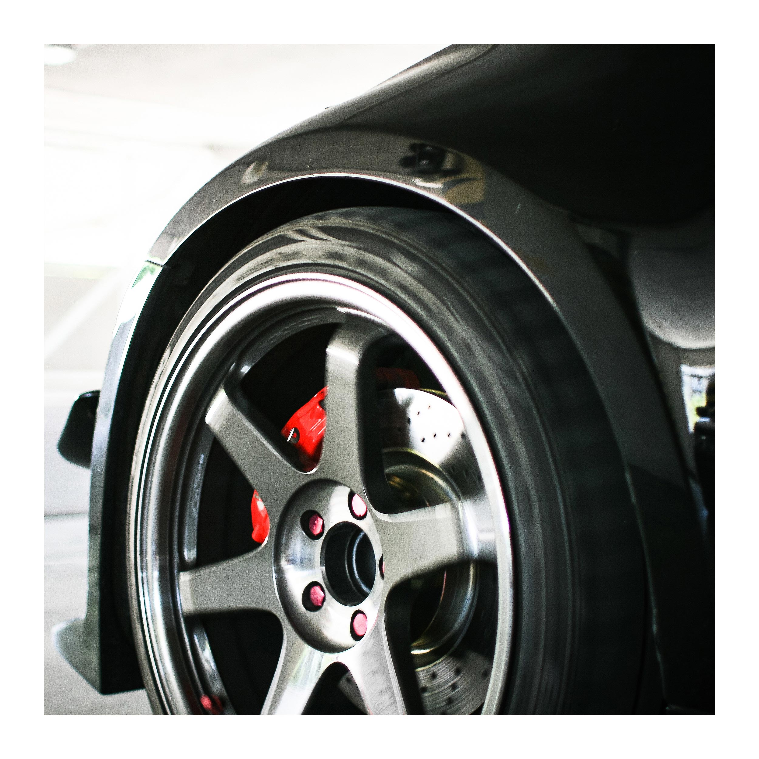 تابلو شاسی مدل R1026 طرح ماشین رینگ اسپرت لاستیک