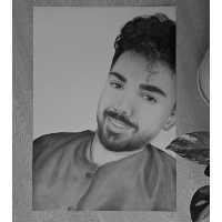 طراحی چهره مرد با تکنیک کنته و زغال