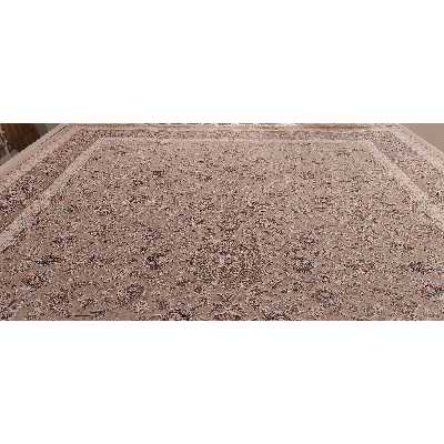 فرش زمرد مشهد طرح افشان زمینه بژ