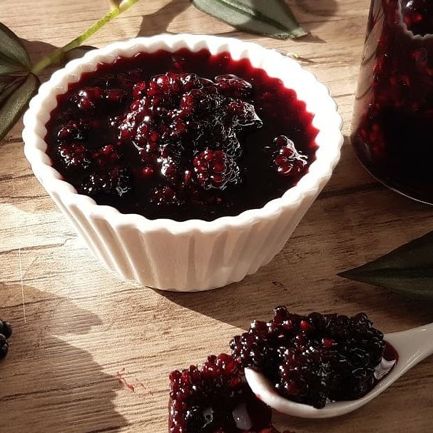 مربا تمشک محلی بزرگ