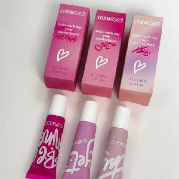 رژ گونه مایع تیوپی