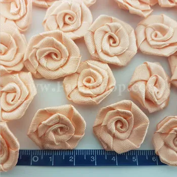 گل پفکی ساتن متوسط گلبهی روشن