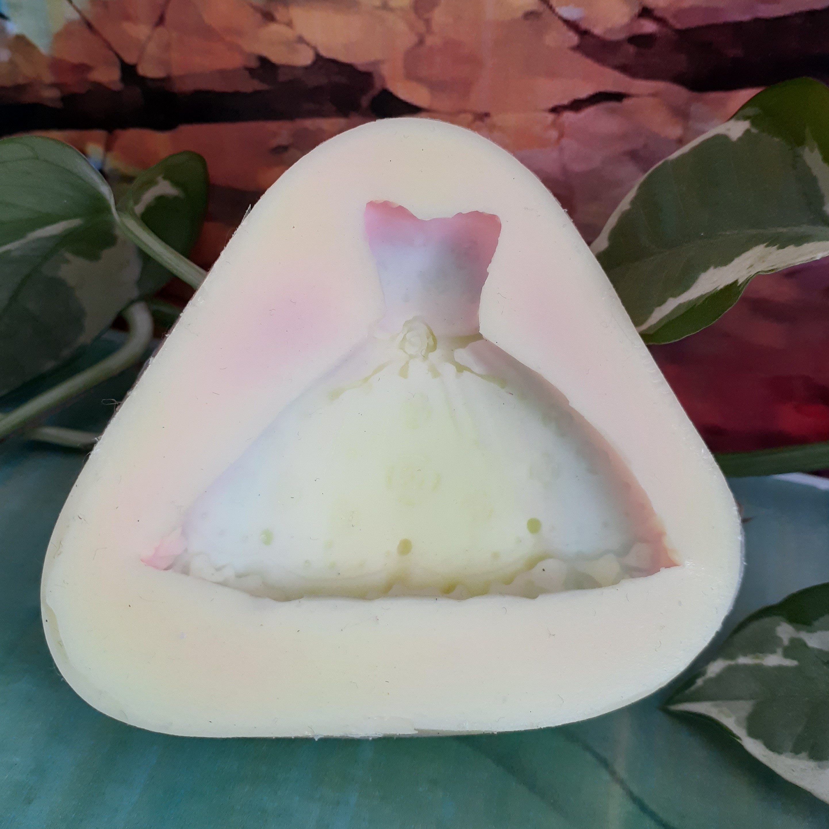 قالب سیلیکونی گیفت لباس عروس