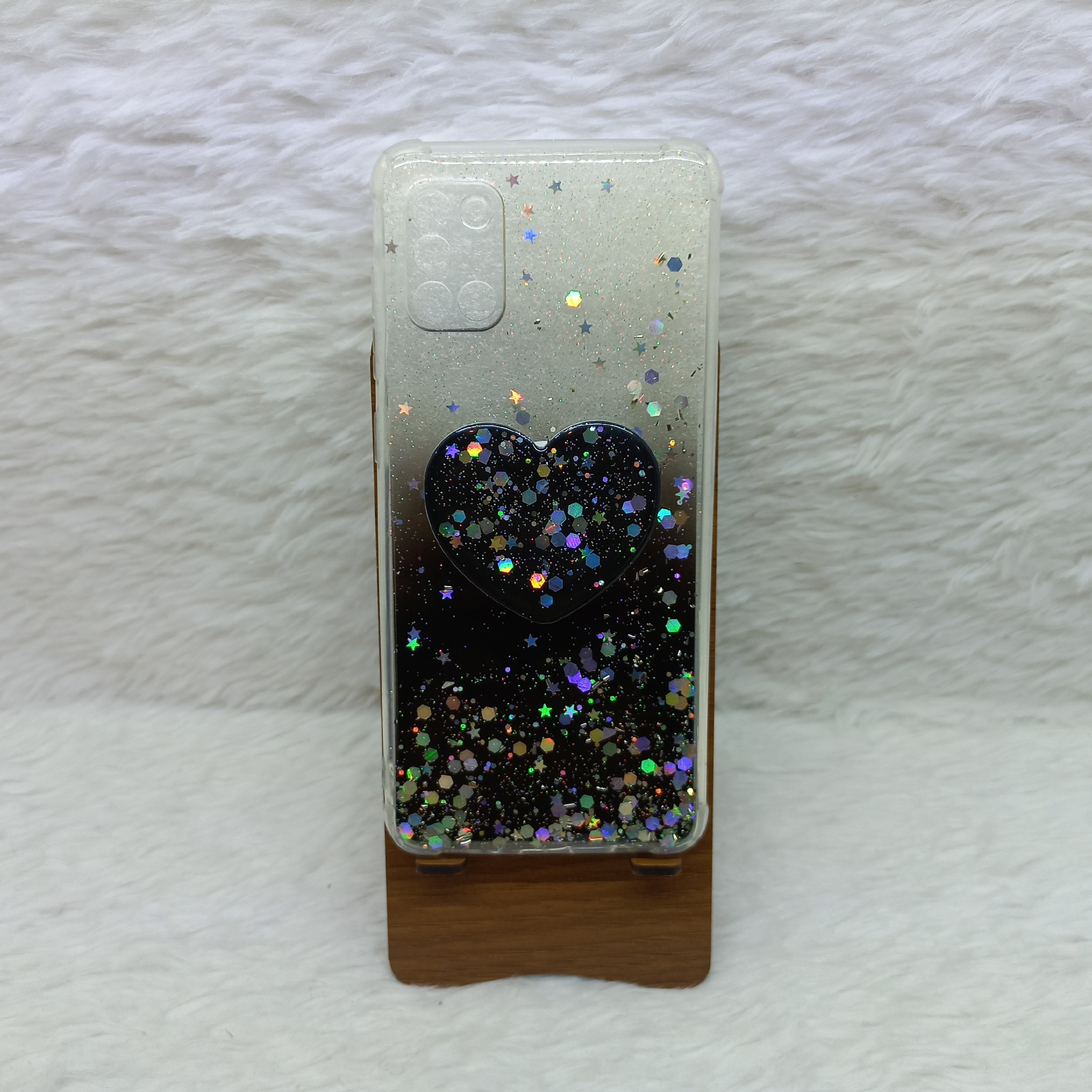 گارد (قاب) گوشی دخترانه A31 مدل اکلیلی با پاپ سوکت مناسب گوشی Samsung A31