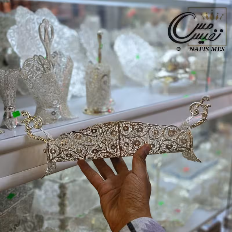 جاکارد و چنگال ملیله کاری المیرا