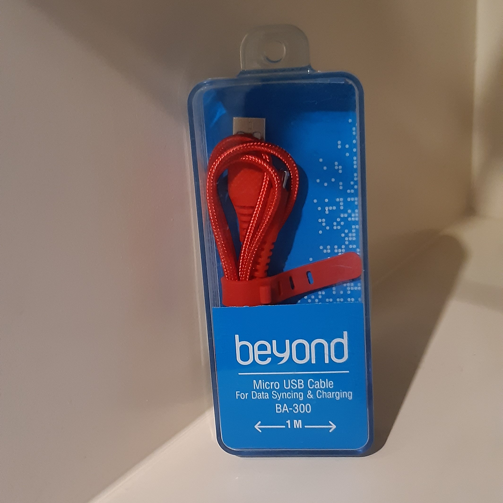 کابل میکرو  بیاند beyond