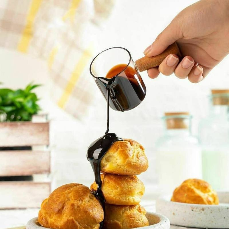 سس خوری پیرکس دسته چوبی وارداتی شیک و کاربردی
عالی برای استفاده در همه منازل و رستوران ها و کافی شاپ ها و فست فود ها و
