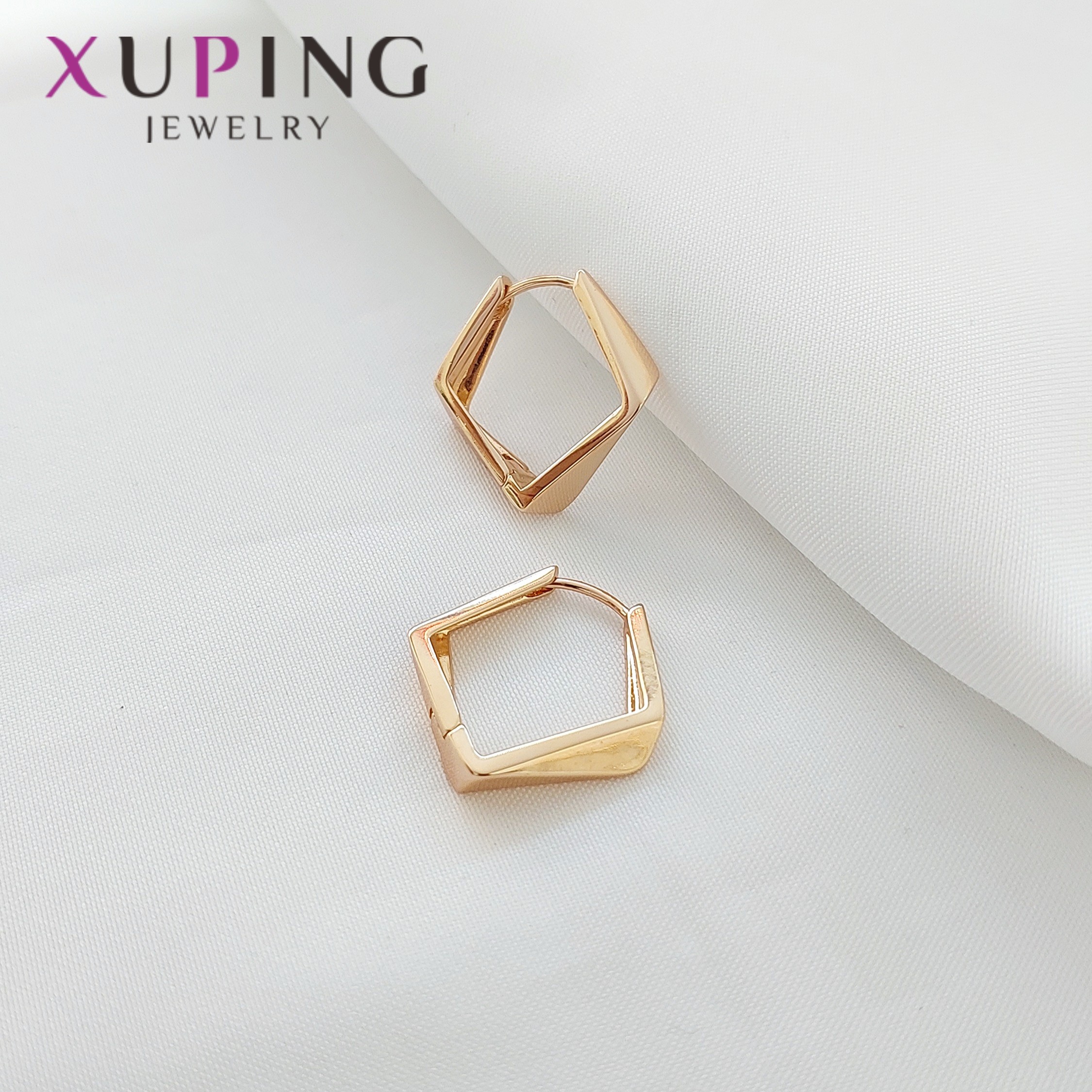 گوشواره ژوپینگ زیبا طرح طلای رنگ ثابت و ضدحساسیت 