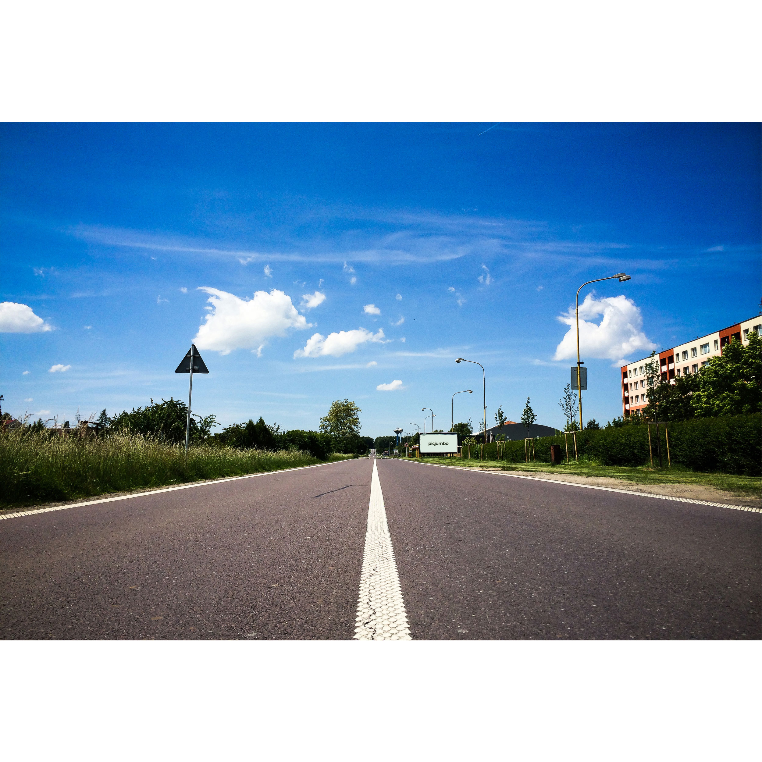 تابلو شاسی طرح منظره جاده و آسمان مدل T1766