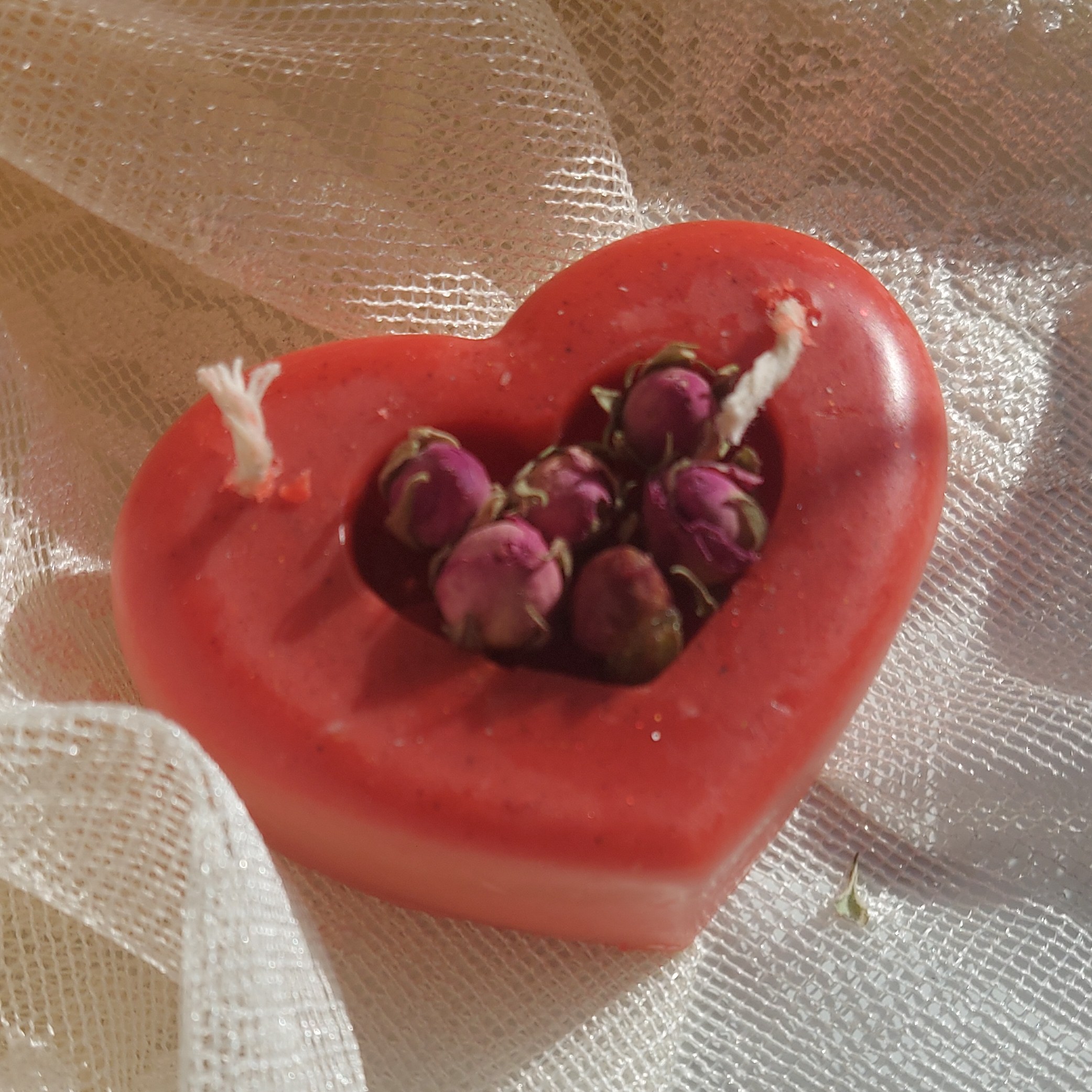 شمع قلب توخالی با غنچه رز