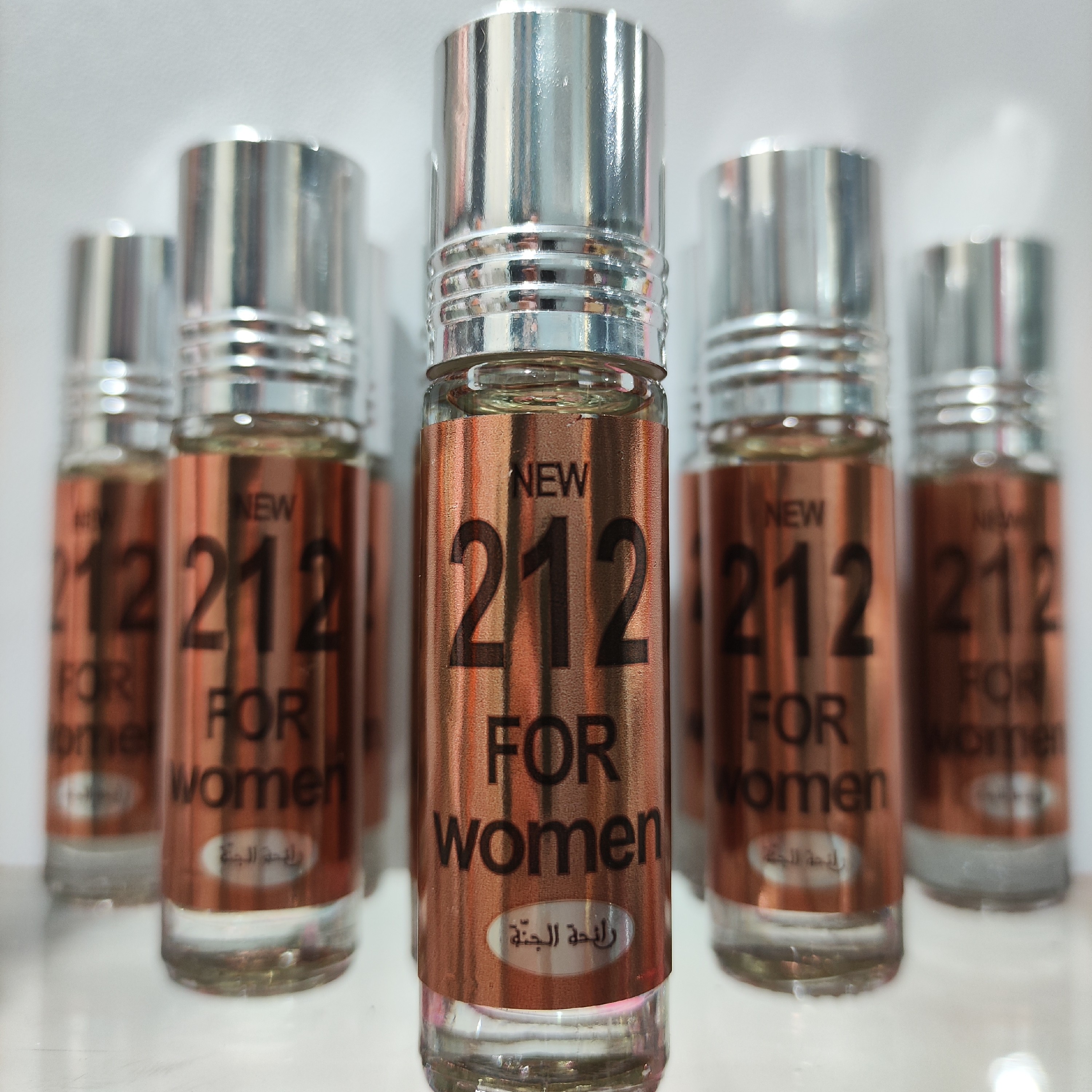 عطر 212  زنانه برند رائحه الجنه ،6 میل ،ساخت کشور امارات