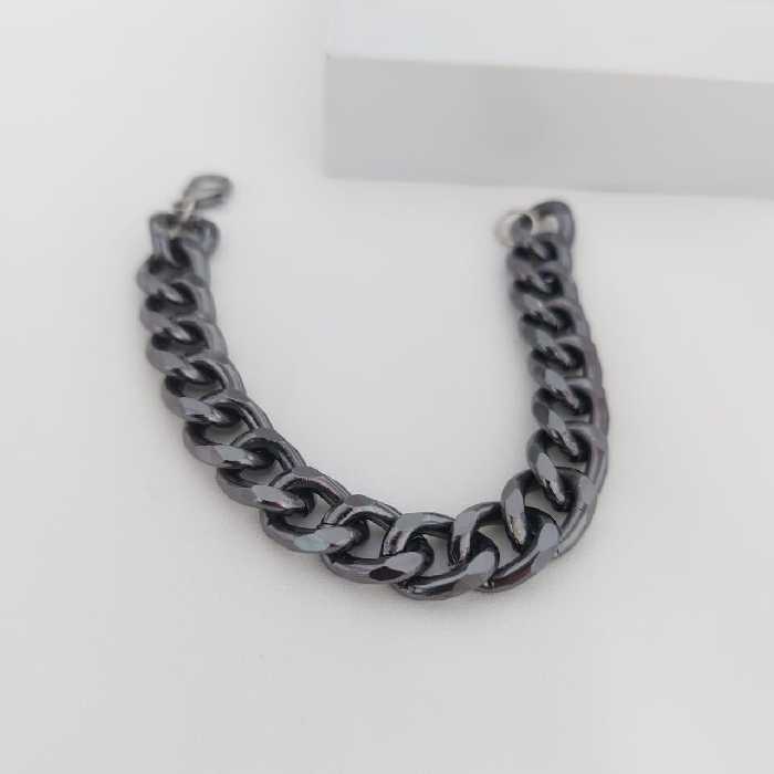 دستبند کد10974طرح طلا.رنگ ثابت.ضدحساسیت