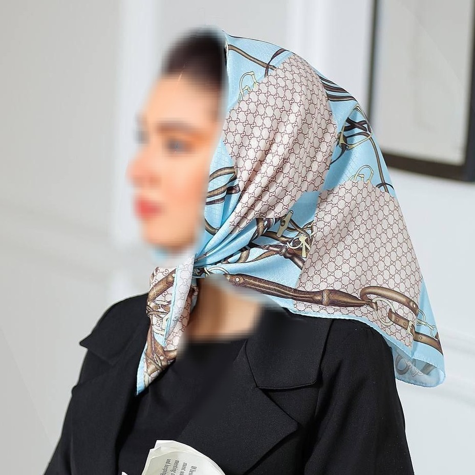 مینی اسکارف نخی در رنگهای متنوع