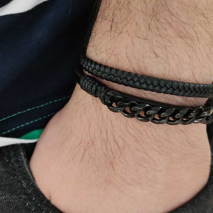 دستبند چرمی 2لاین  برند کارتیر مشکی 