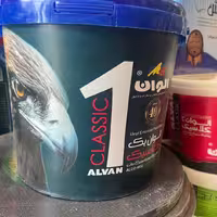 رنگ نیم پلاستیک درجه1 کلاسیک الوان 12و نیم کیلویی
