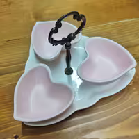 اردور خوری و شیرینی خوری سرامیکی رنگ سفید و صورتی آیسرام