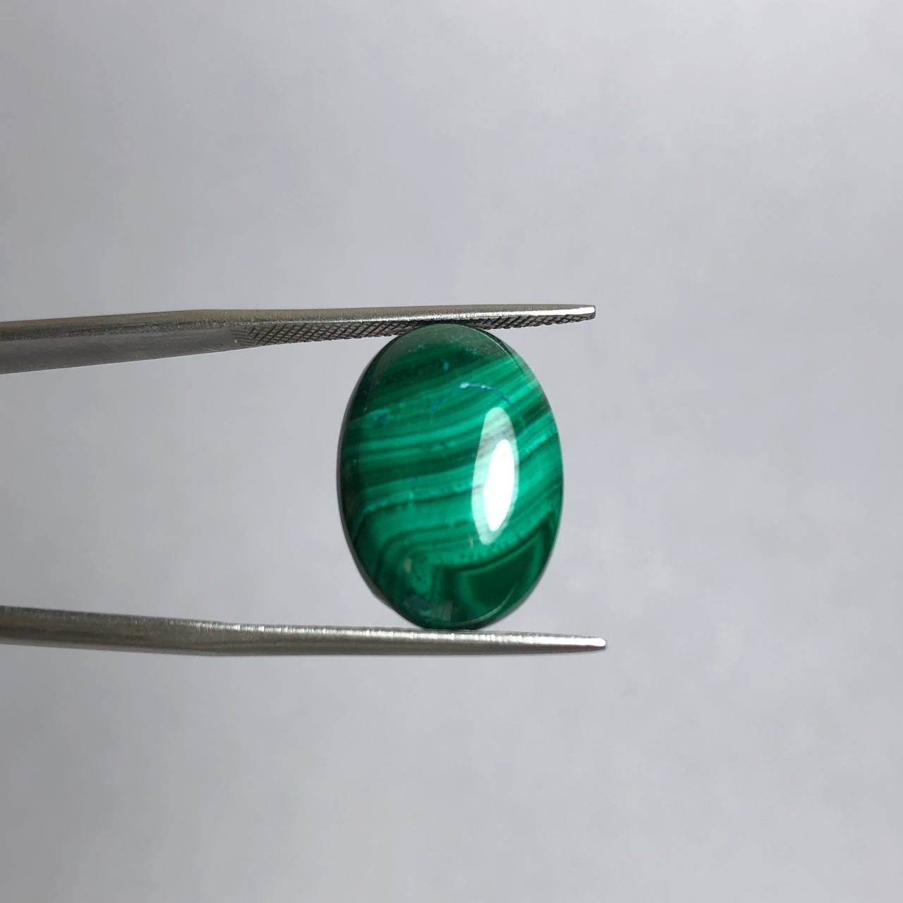 سنگ مالاکیت طبیعی سبزرنگ با کیفیت 240530