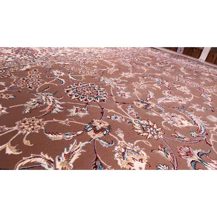 فرش ماشینی زمرد مشهد طرح افشان زمینه گردویی