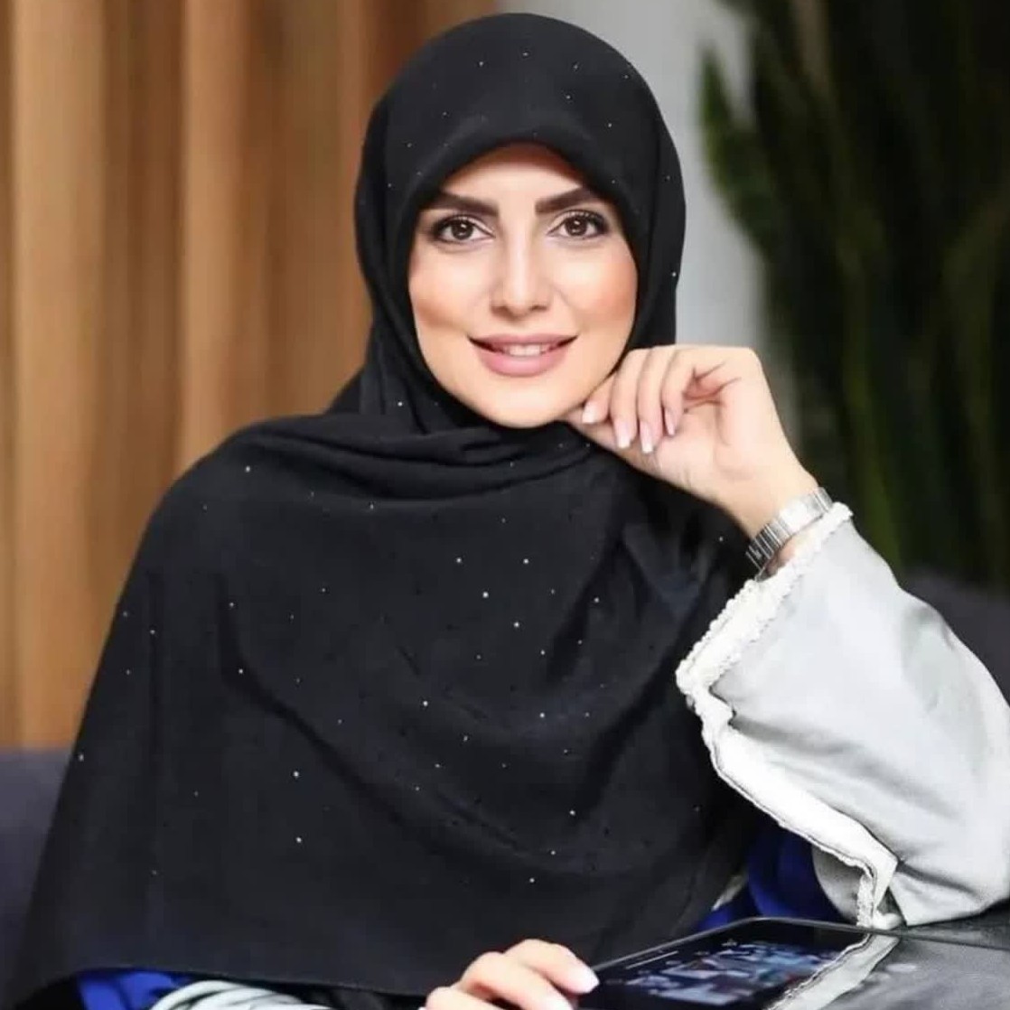 روسری نخی اسلپ نگینی منگوله دار
دور دوخت
کیفیت بی نظیر
قواره135
رنگ نگین مشکی