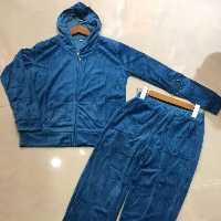 ست مخمل کوبیده وارداتی
کیفیت عااااااالی
تک رنگ
سایزبندی
2سایز