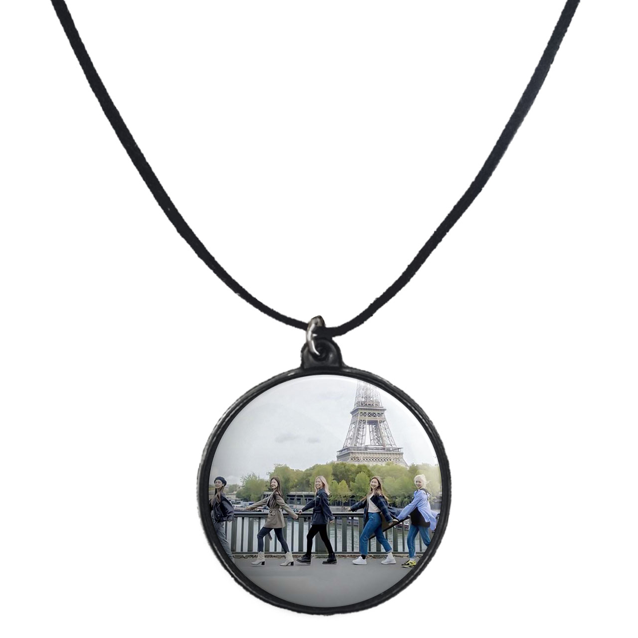 گردنبند پرمانه طرح گروه موسیقی ایتزی کد pmb.13032 مدل دو طرفه