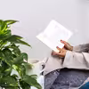 کتاب کمی تا قسمتی معمولی اثر باربارا دی انتشارات افق