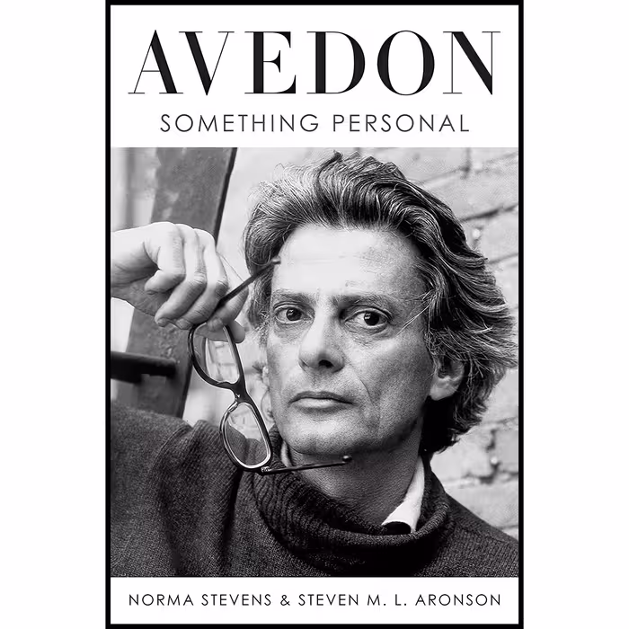 کتاب Avedon اثر Norma Stevens and Steven M. L. Aronson انتشارات Random House