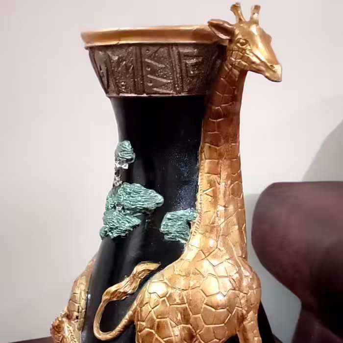 گلدان زرافه