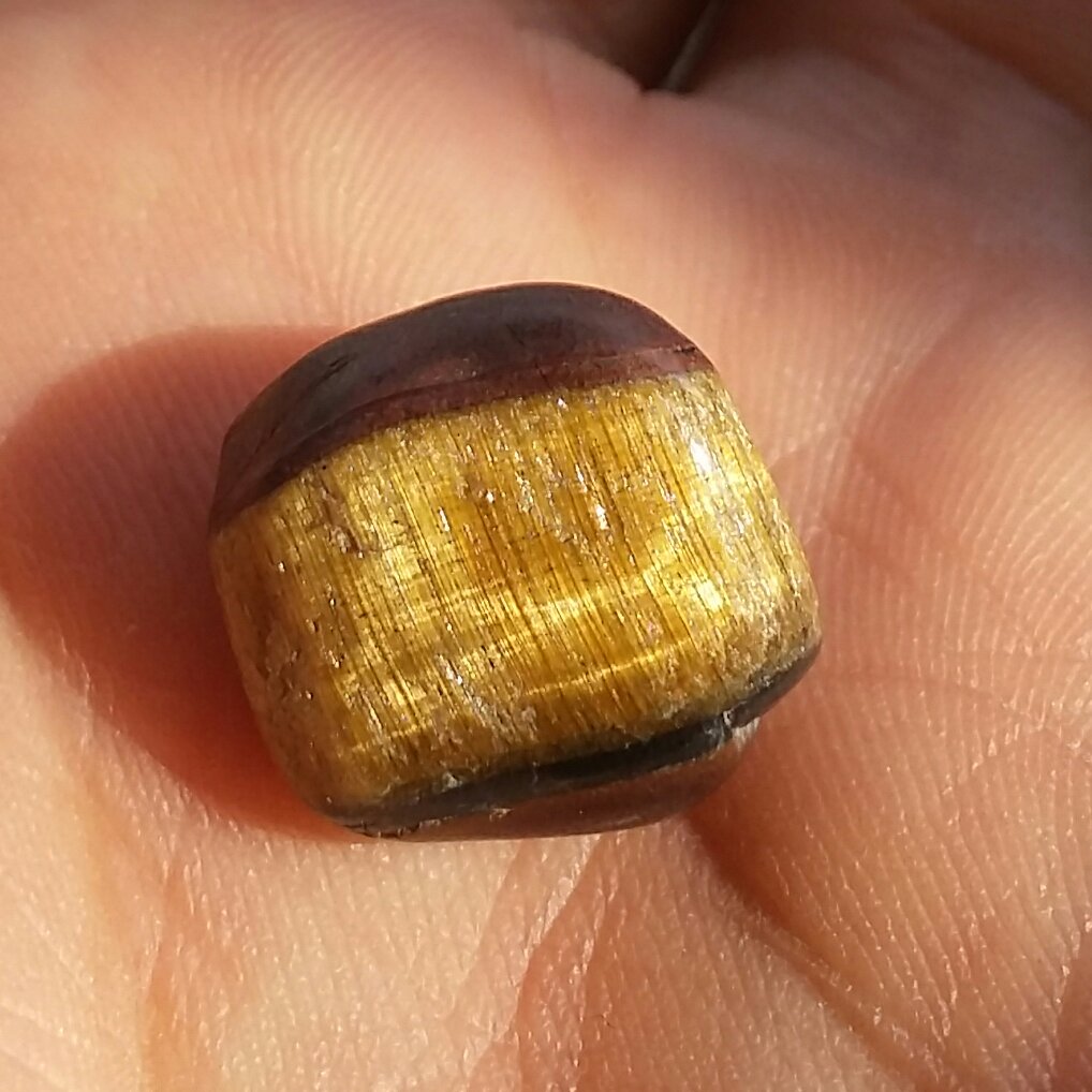 سنگ راف تمام پولیش شده چشم ببر پاکستان 100 در 100 طبیعی شااهکار خلقت
تصویر از دو طرف نمونه
زیبا