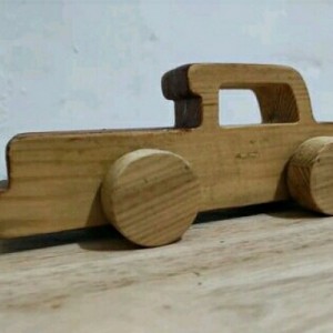 ماشین چوبی.