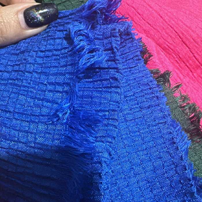 شال پفکی دور ریش رنگ ابی کاربنی