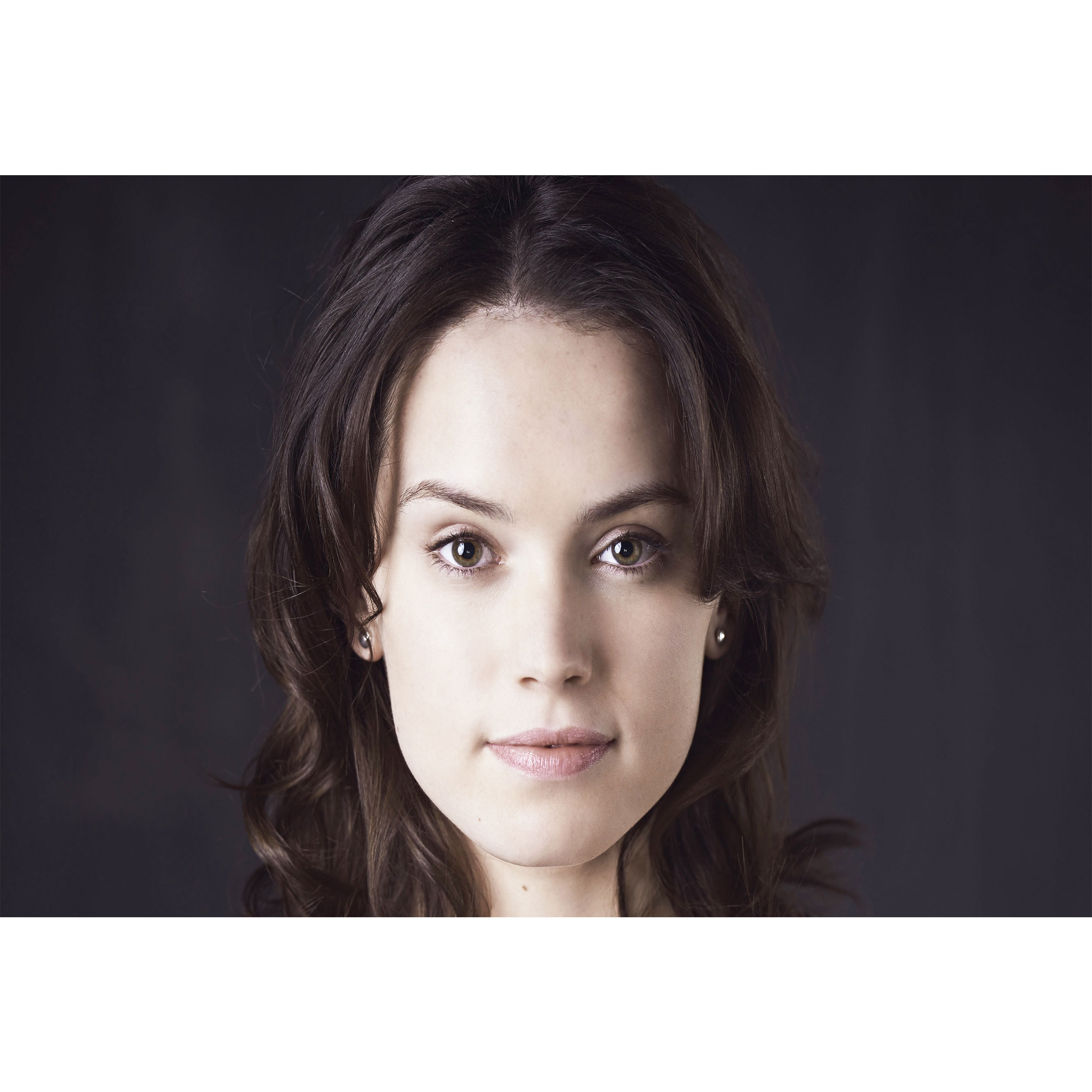 تابلو شاسی مدل بازیگر دیزی ریدلی T5965