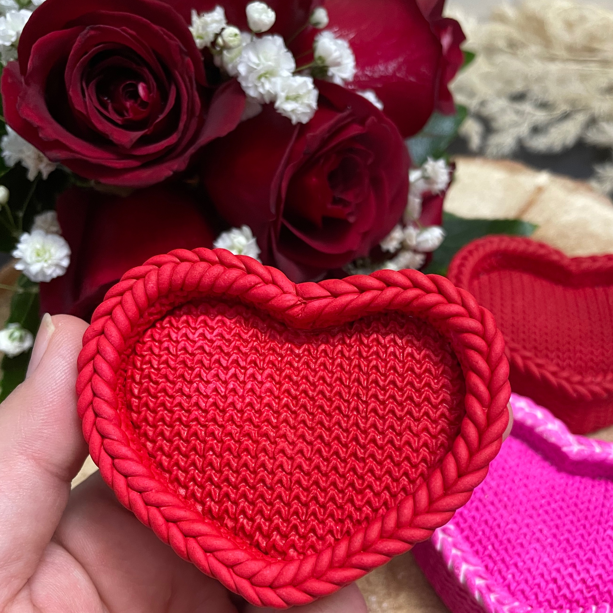 قالب سیلیکونی شمع و مجسمه قلب حصیری