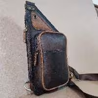 کیف اریب، چرم طبیعی دست دوز پریا   کد   pbp 105   زیبا و منحصر بفرد
