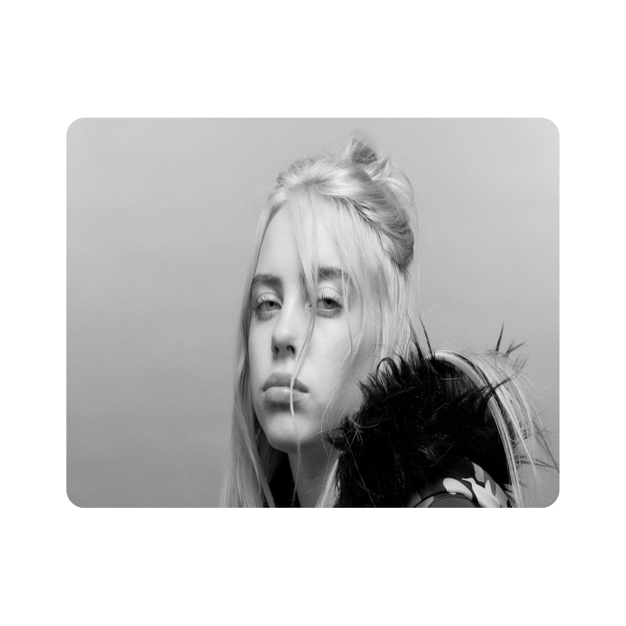 ماوس پد اطلس آبی طرح خواننده بیلی آیلیش مدل T5571