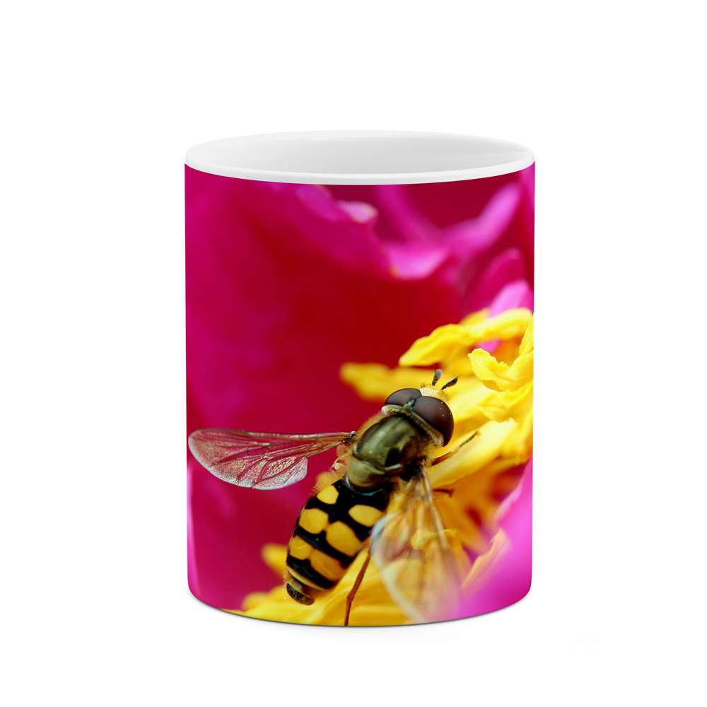 ماگ طرح زنبور مدل mgs12083