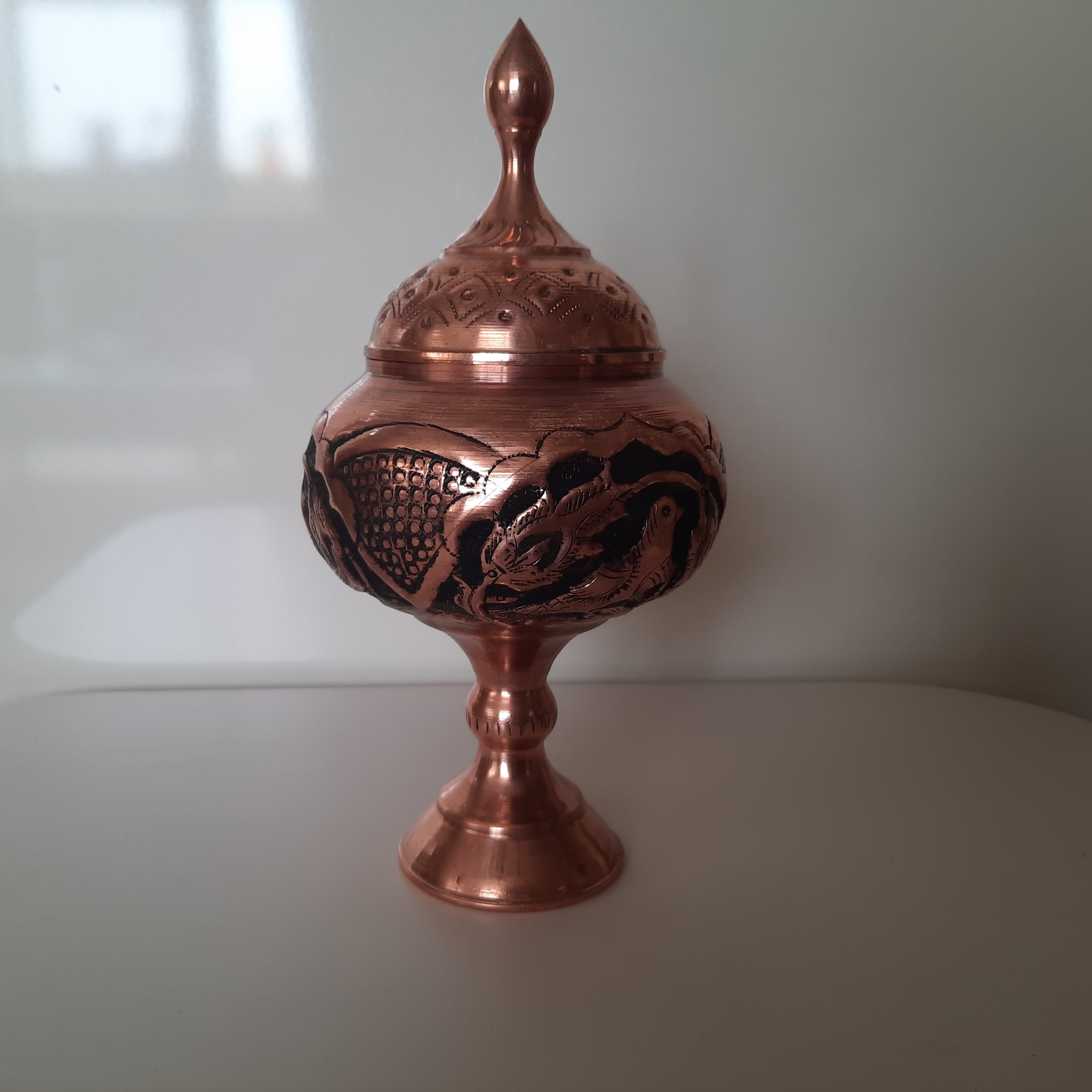 شکلات خوری سیاه قلم مسی سایز کوچک
