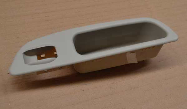 قاب کليد شيشه بالابردرب عقب چپ ام وی ام 315 قدیم چین یدک مرکزی - خرید لوازم یدکی خودروهای چینی - لوازم یدکی خودروهای کره ای - لوازم یدکی خودروهای ژاپنی - کف قیمت بازار - ارسال سریع به سراسر ایران