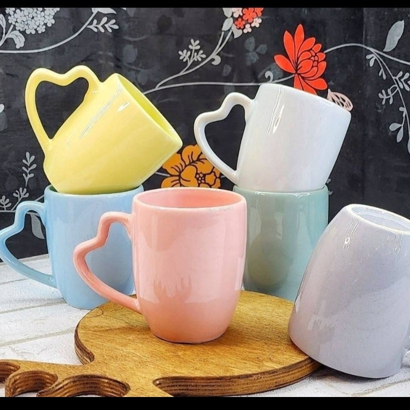 ماگ دسته قلبی در 5 رنگ مختلف 