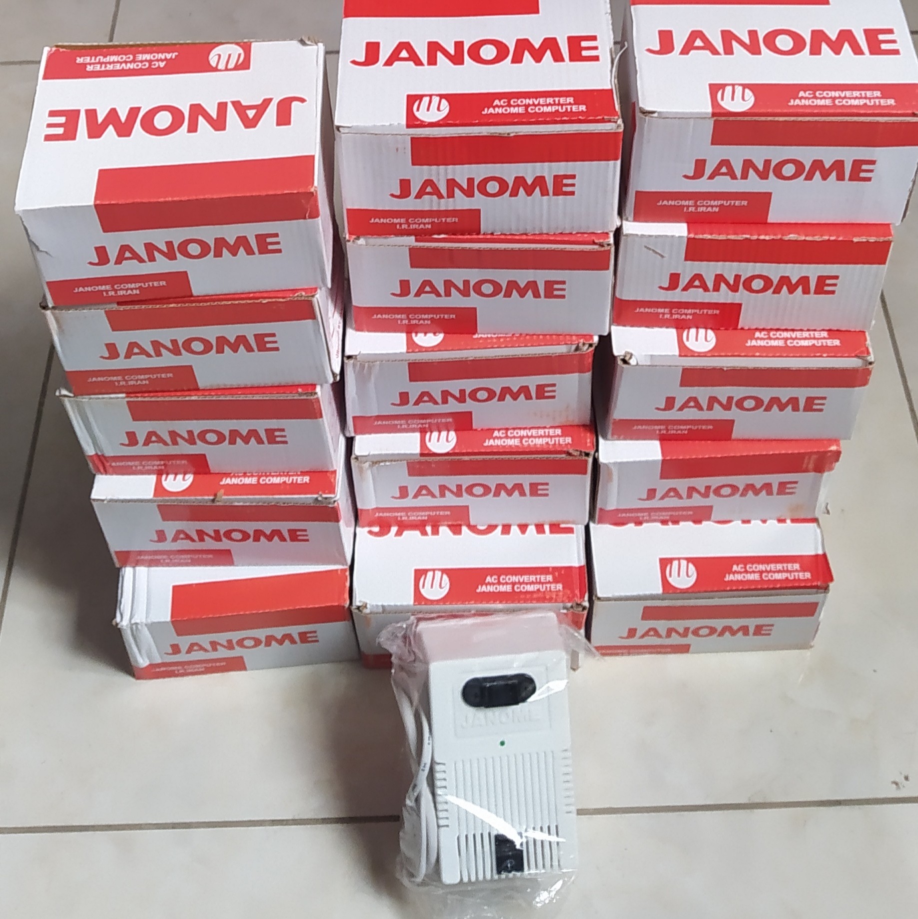 ترانس بخاری ژاپنی و چرخ خیاطی 220 به 110 سیم بلند