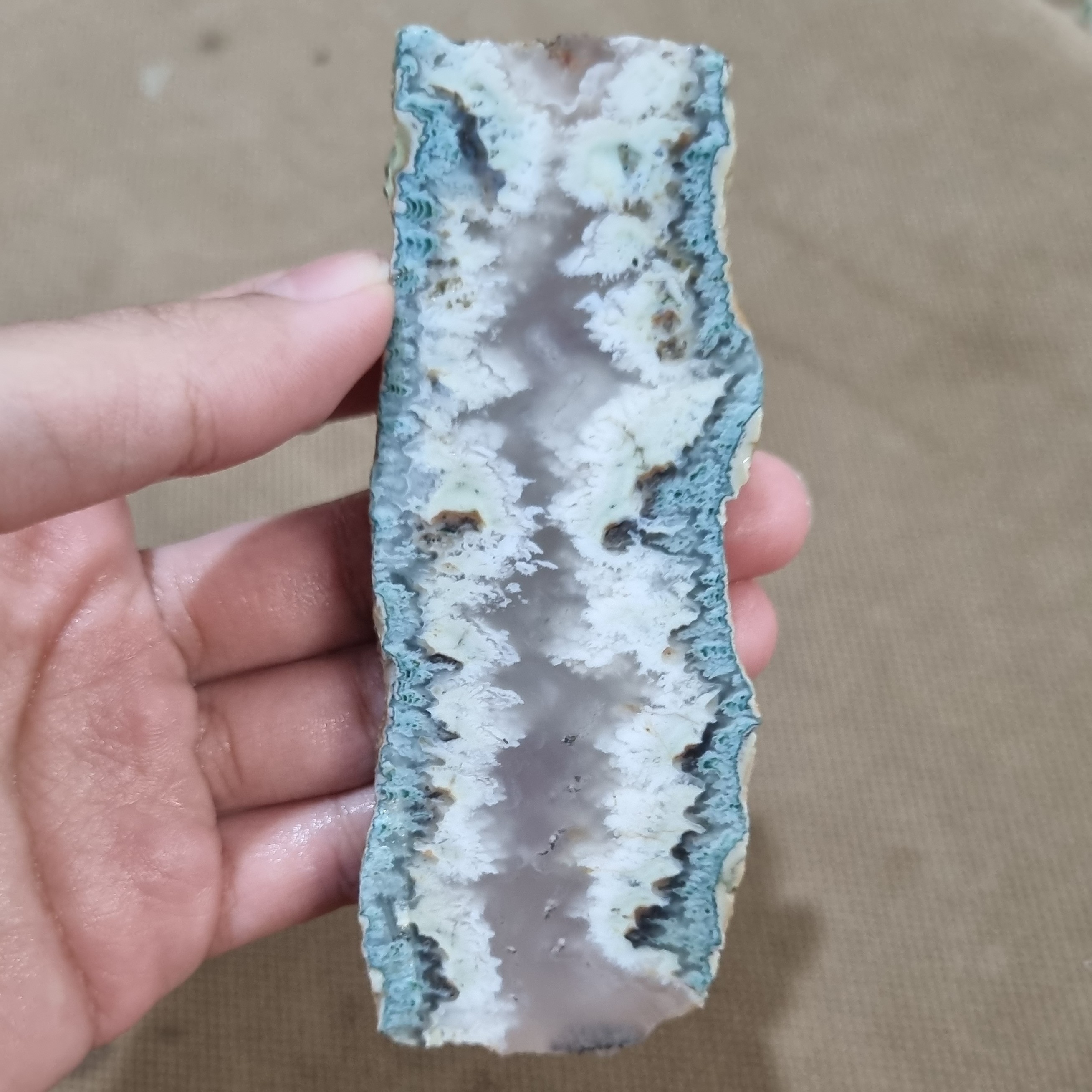 سنگ شجر کد 85