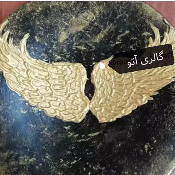 دیوارکوب سفال بال طلایی برجسته