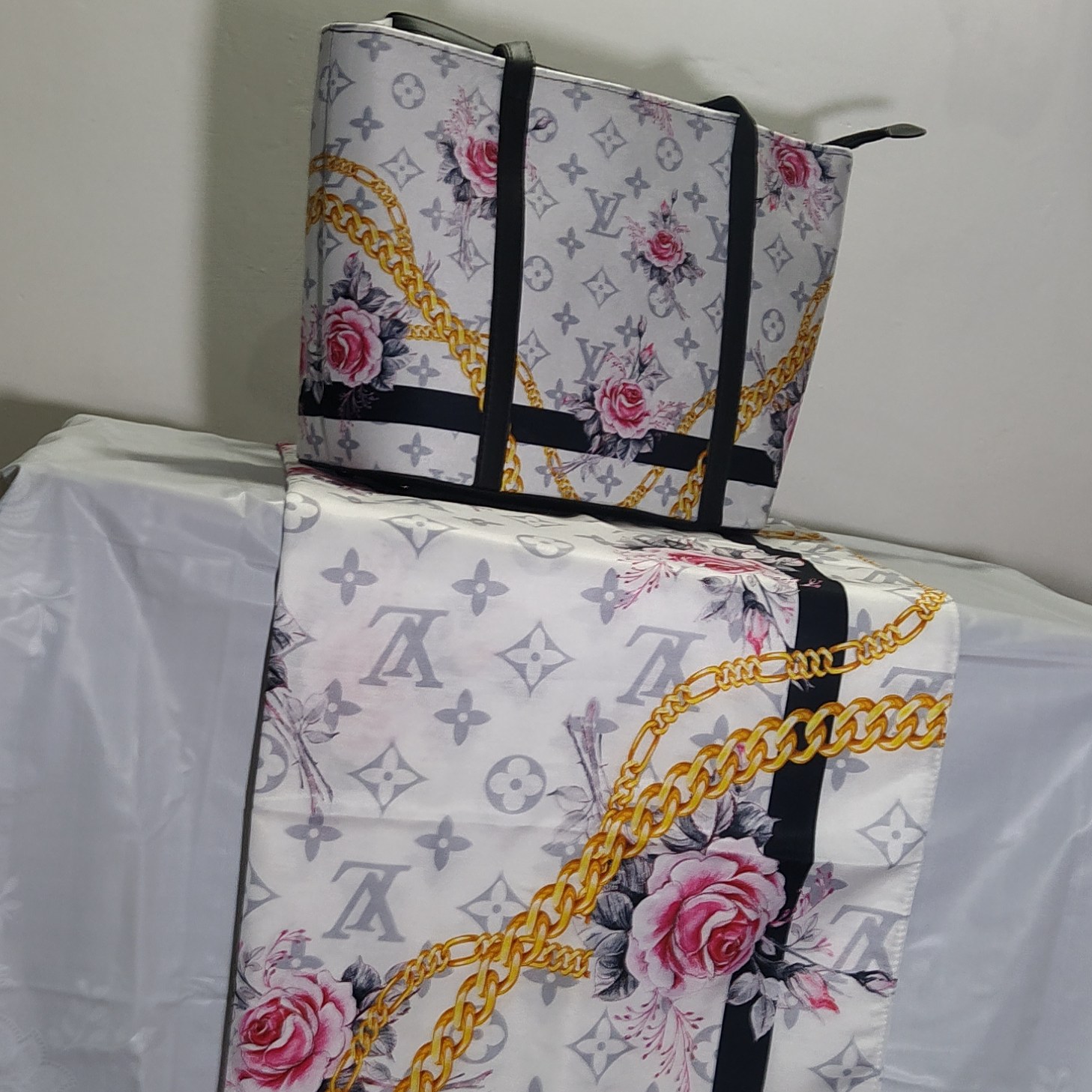 کیف زنانه - ست کیف و شال زنانه - طرح گل دار - زمینه سفید - زیبا و شیک - کد(29)