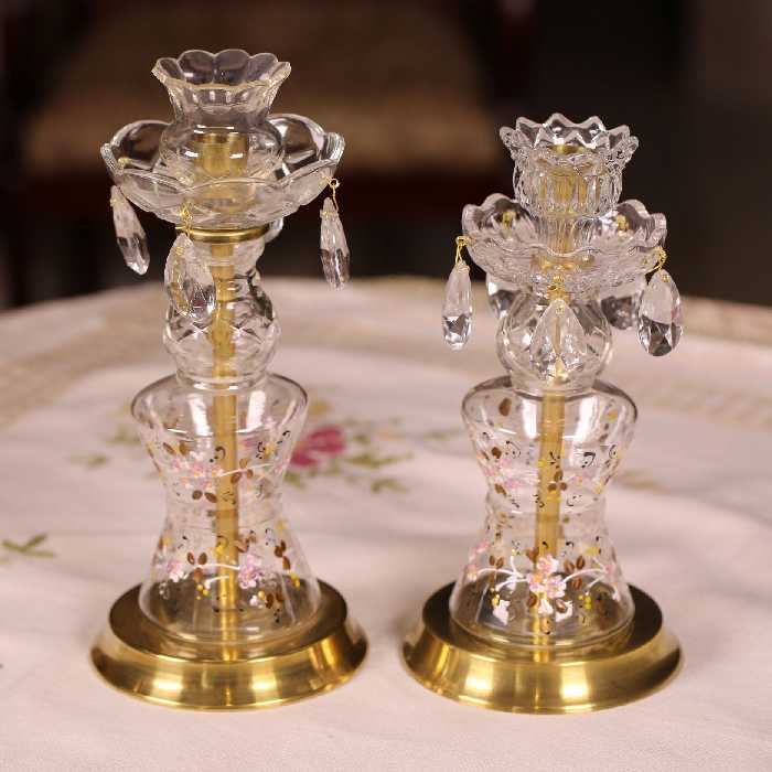 شمعدان کریستال بلور  پایه بلند پایه برنزی با لاله و زنبق و آویز 